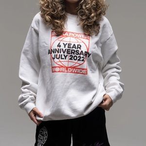 Inaka Anniversary Crewneck